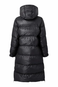 8848 Altitude Frakke Sarah Long