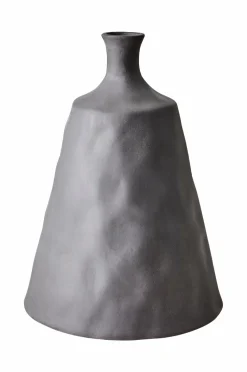 Affari of Sweden Urne Saeed