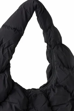 Aim'n Taske Croissant Bag