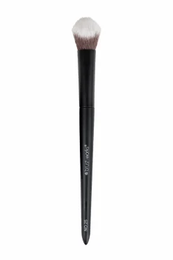 Brushworks No. 25 Brightening Concealer Brush