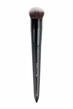 Brushworks No. 2 Buffing Foundation Brush