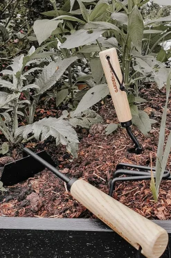 by Benson Hakke Deluxe