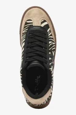 Duffy Sneakers