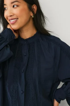 Ellos Collection Bluse med blondedetaljer