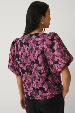 Ellos Collection Jacquardvævet bluse med pufærmer