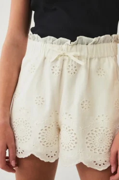 Ellos Collection Shorts i broderi anglaise