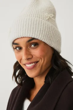 Ellos Collection Strikhue med sløjfedetaljer i perle