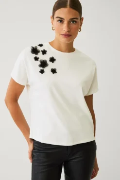 Ellos Collection Top med blomsterapplikationer