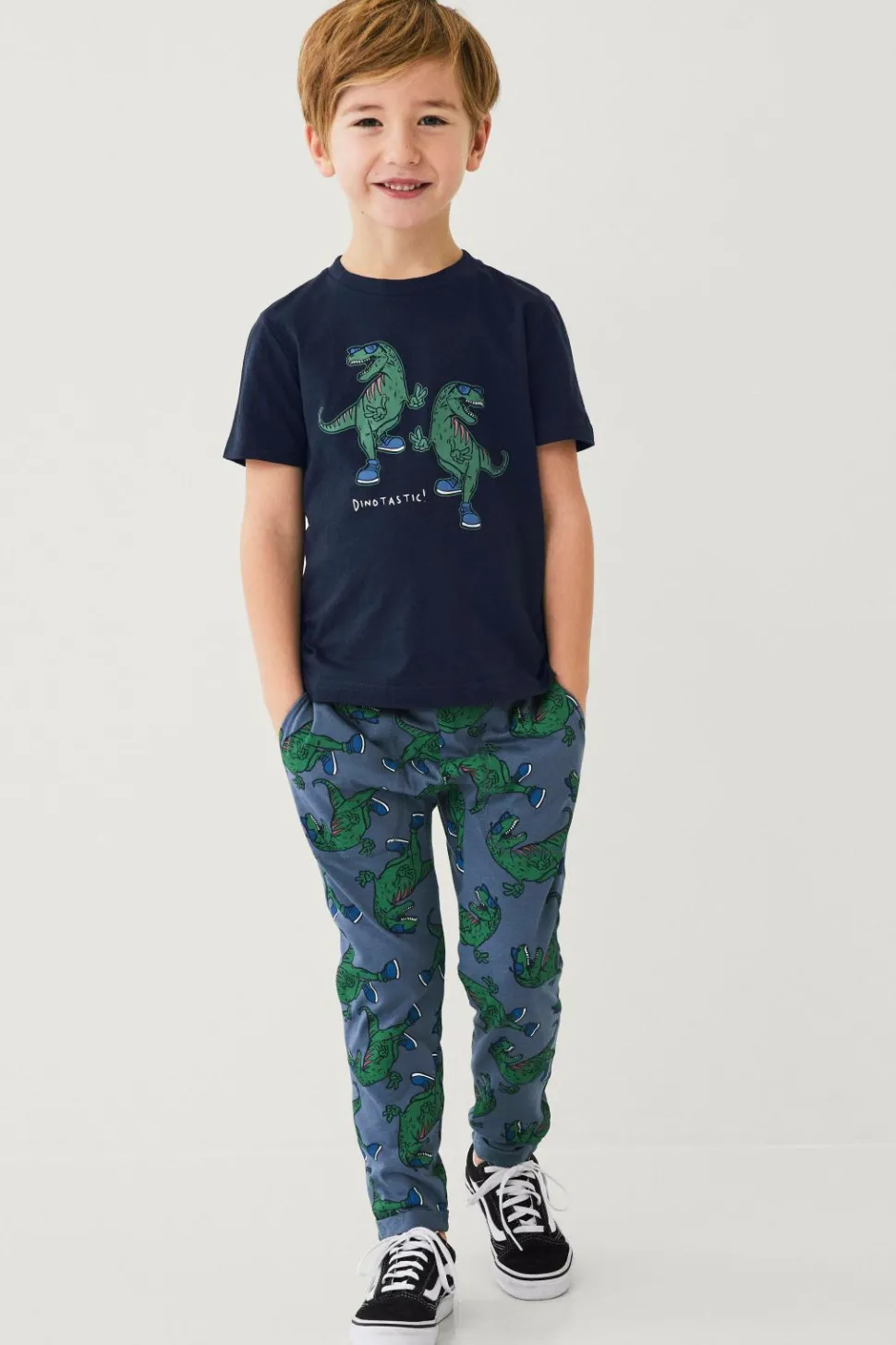 Ellos Collection T-shirt + bukser