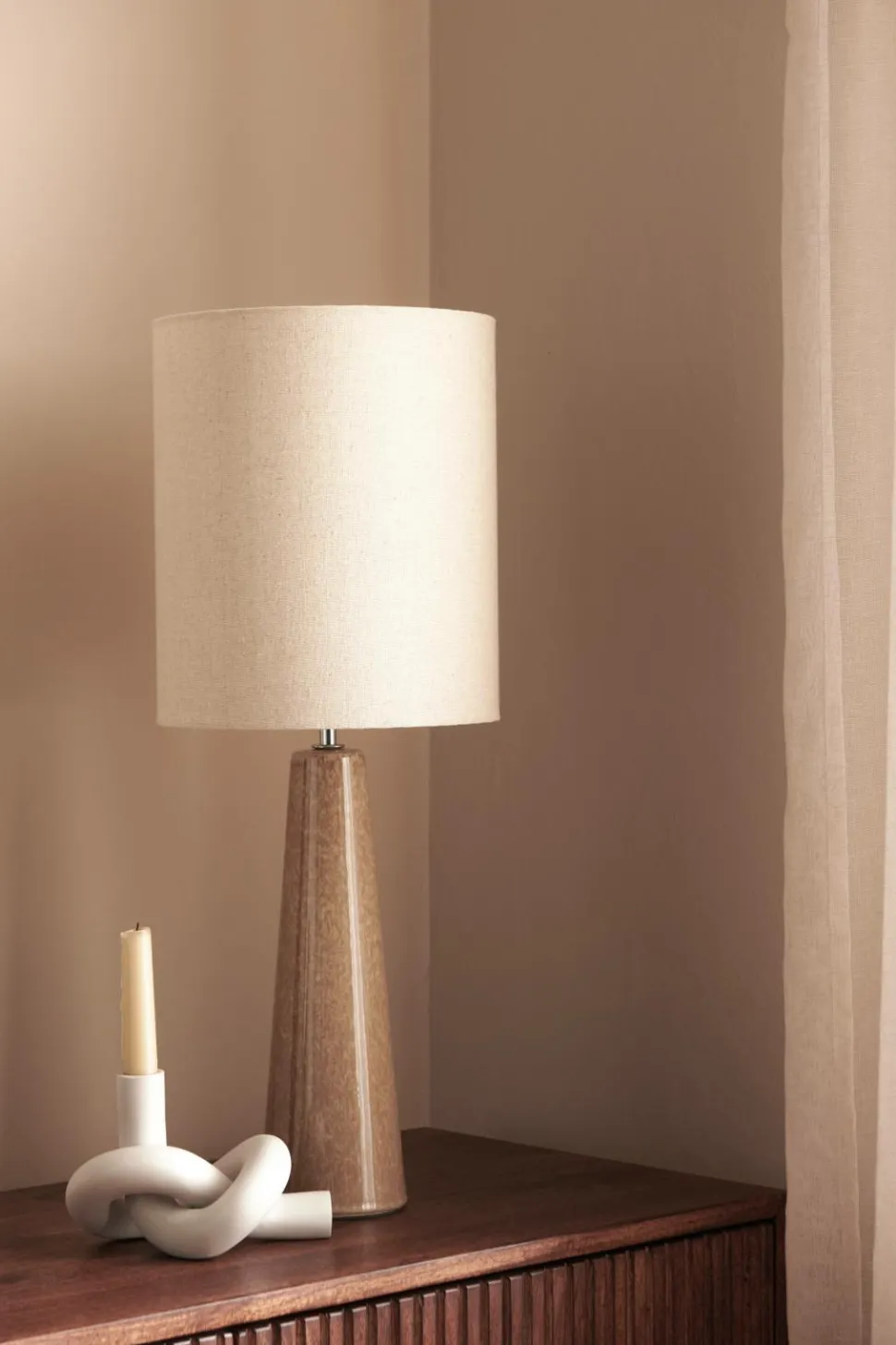 Ellos Home Bordlampe Aaron