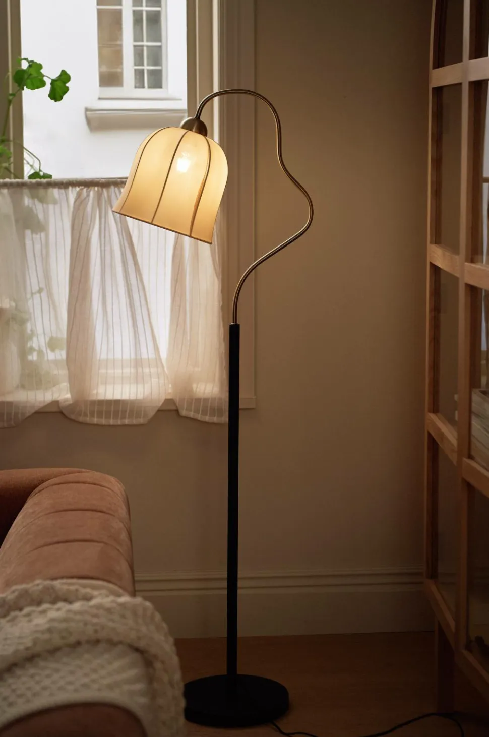 Ellos Home Gulvlampe Bell