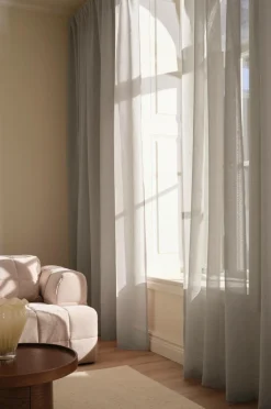 Ellos Home KIRA skræddersyet gennemsigtigt gardin