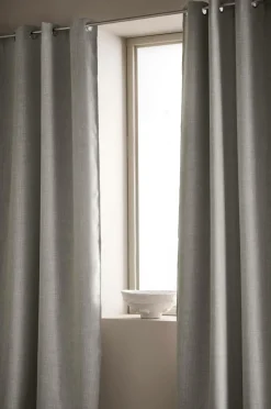 Ellos Home Mørklægningsgardin Iben med sejlringe, 1 stk.