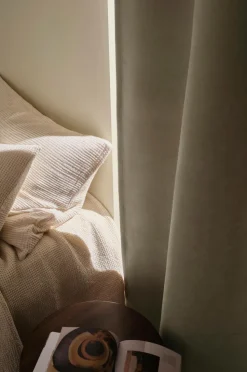 Ellos Home NICO skræddersyet mørklægningsgardin