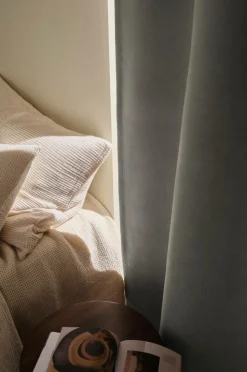 Ellos Home NICO skræddersyet mørklægningsgardin