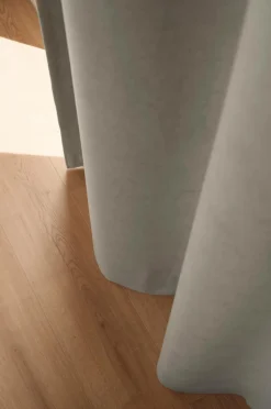 Ellos Home NICO skræddersyet mørklægningsgardin