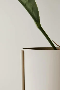 Ellos Home Potteskjuler Milton med vendbart stativ