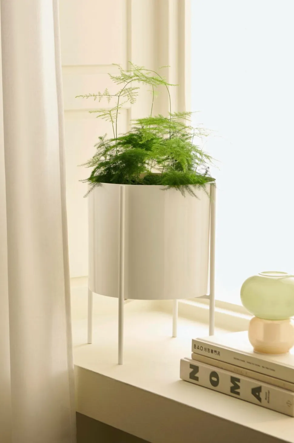 Ellos Home Potteskjuler Milton med vendbart stativ