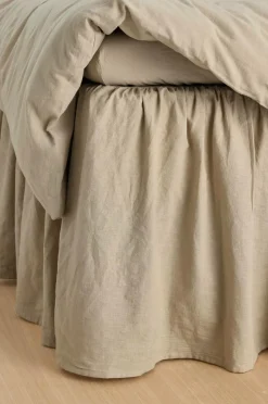 Ellos Home Sengekappe Elly Frilled i genanvendt halvlinned 52 cm