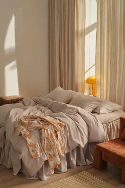 Ellos Home Sengesæt Elly i genanvendt halvlinned 2 eller 3 stykker