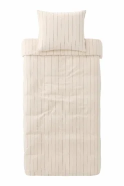 Ellos Home Sengesæt Elly Thin Stripe i genanvendt halvlinned 2 eller 3 stykker