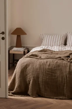 Ellos Home Sengetæppe Candice Grating i vasket linned