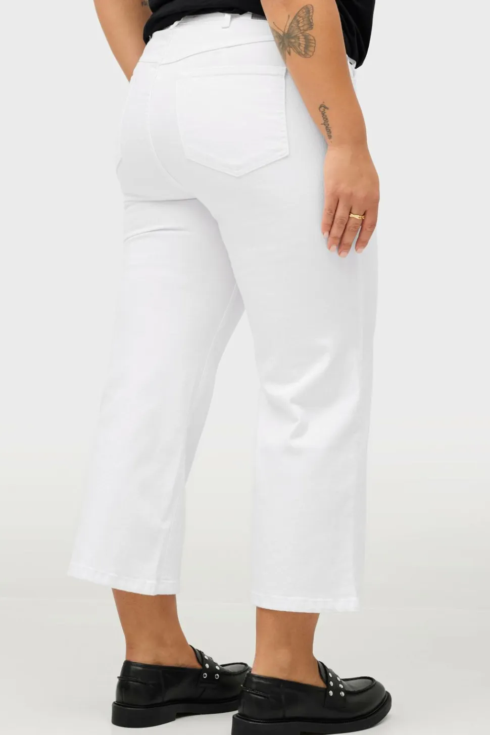 Ellos Plus collection Jeans med ben med svaj