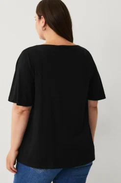 Ellos Plus collection Top med bådudskæring