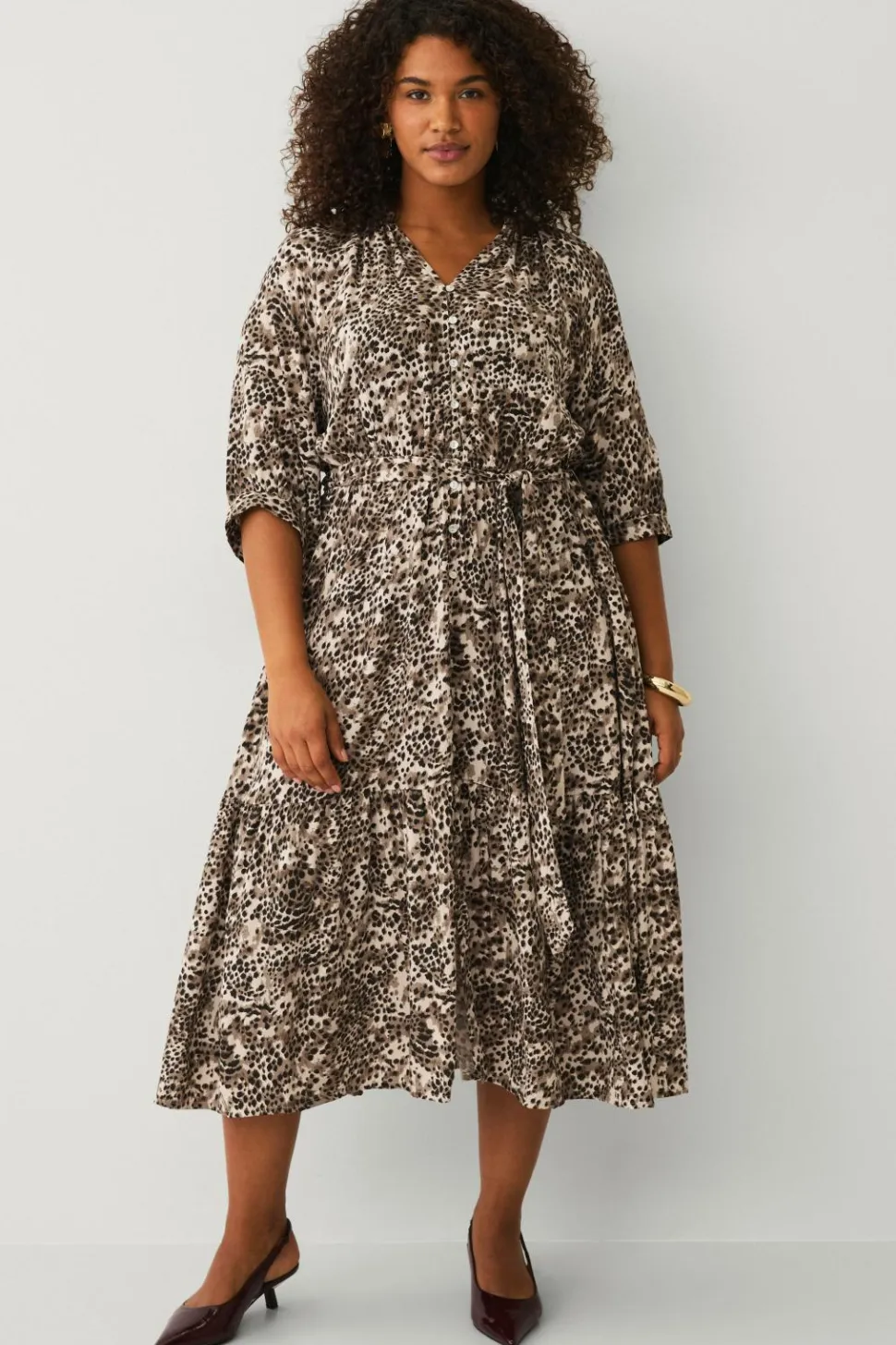 Ellos Plus collection Kjole med flæser