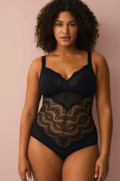 Ellos Plus collection Spetsbody - let støtte