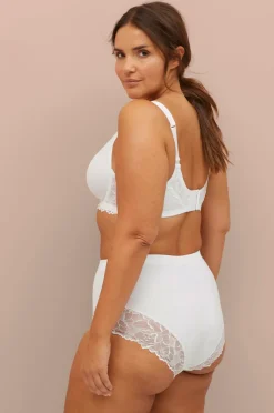 Ellos Plus collection Bøjle-bh med blondedetaljer