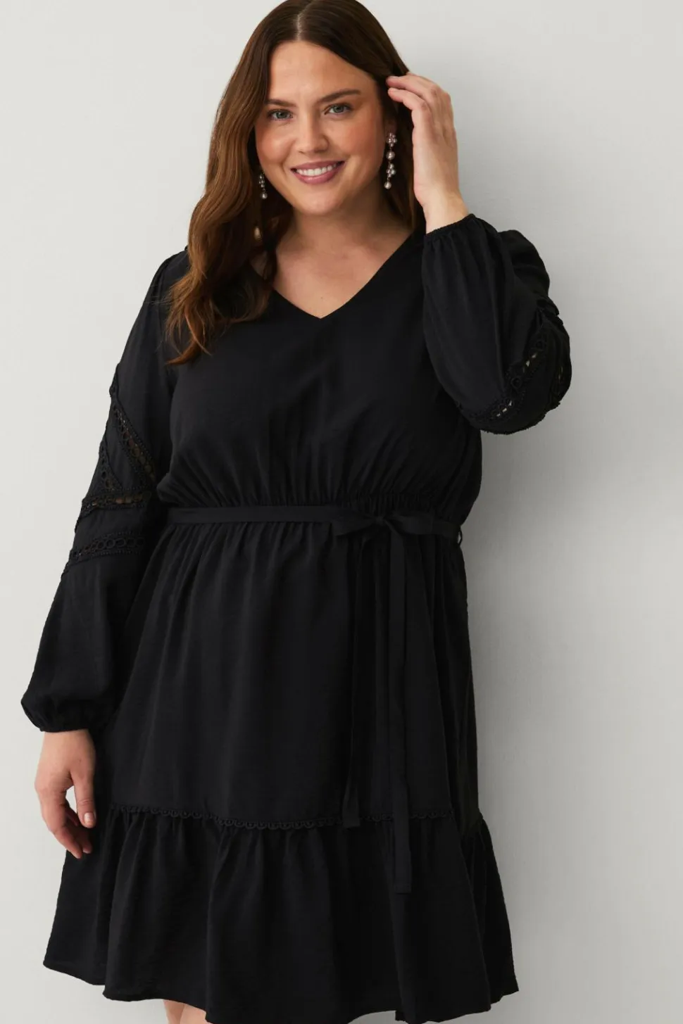 Ellos Plus collection Kjole med blondedetaljer