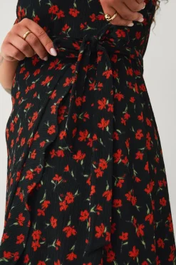 Ellos Plus collection Slå-om kjole med flæser