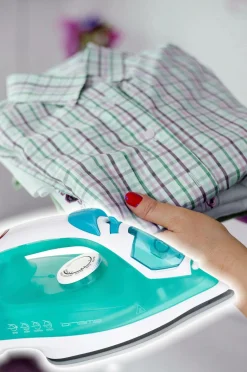 Emerio Dampstrygejern 2000Watt Keramisk