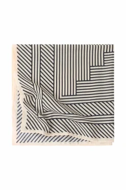 Gina Tricot Tørklæde