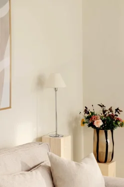 Globen Lighting Bordlampe Base Iris 45