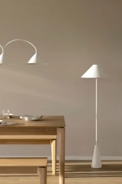 Globen Lighting Gulvlampe Cannes