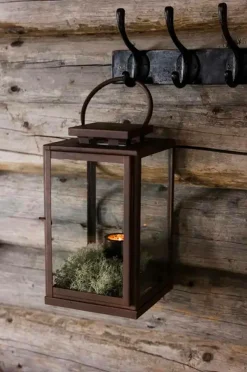 Halvor Bakke Høgevarde knagerække