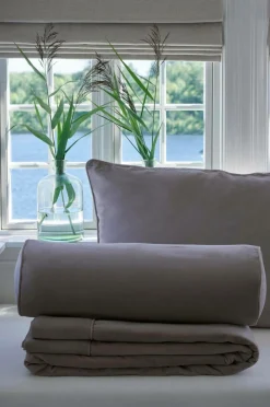 Halvor Bakke Sengetæppe Wellington