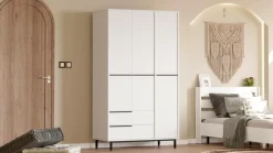 Homitis Garderobe-Calpin