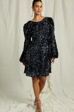 Joelle Pailletkjole med sløjfe i ryggen