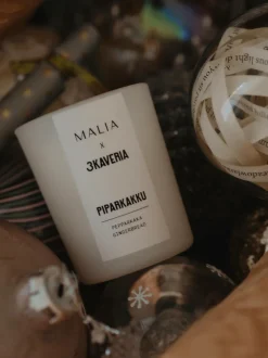 Malia Piparkakku Holiday Candle