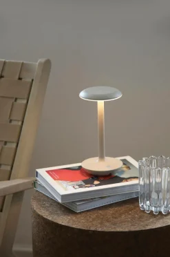 Markslöjd Genopladelig bordlampe Petit B/O