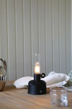 Markslöjd Genopladelig bordlampe Astrid B/O