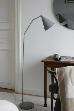 Markslöjd Gulvlampe Funil 3-Step LED