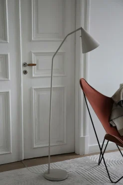 Markslöjd Gulvlampe Funil 3-Step LED