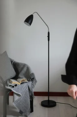 Markslöjd Gulvlampe Patro 3-Step LED