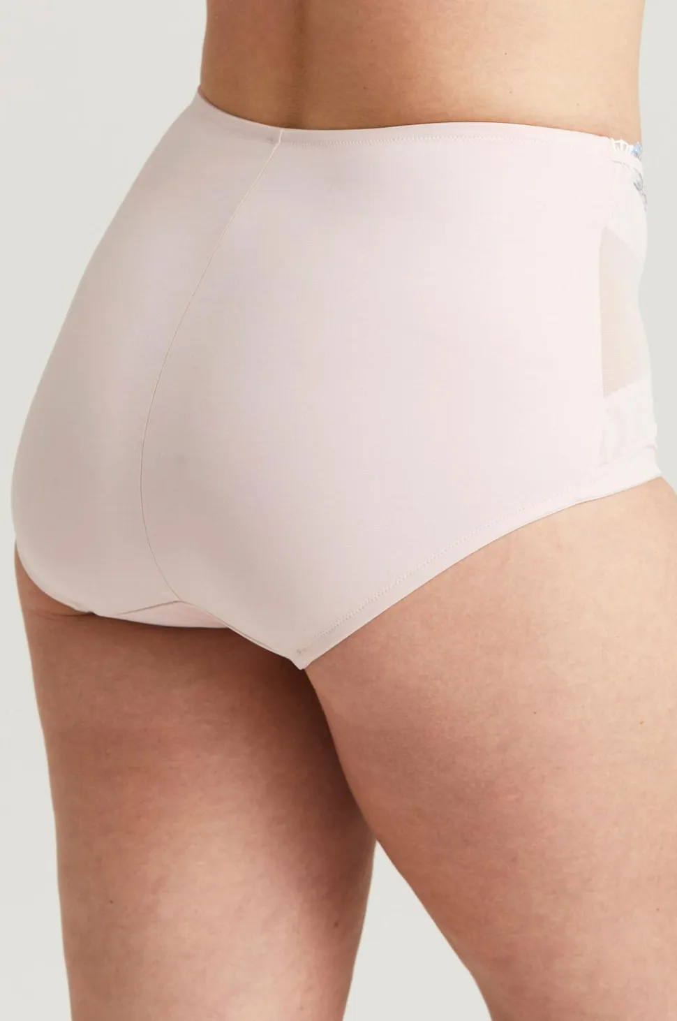 Miss Mary of Sweden Shapingtrusse Embroidered Dreams