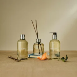 Molton Brown Orange & Bergamot Fine Liquid Hand Wash 300 Ml