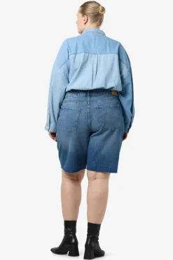 Noisy May Curve Denimshorts nmHolla NW Loose Short AZ426MB Curv